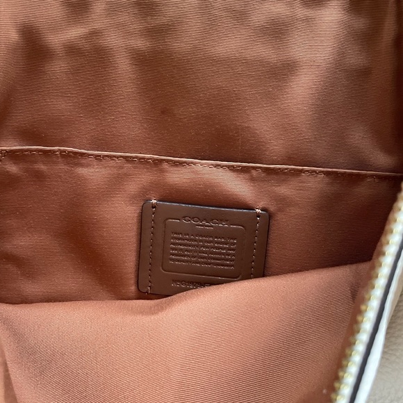 Coach leather white/chalk colored crossbody bag and wallet - Picture 7 of 7